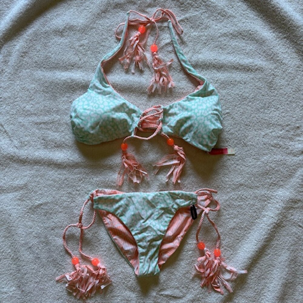 NWT! Victoria Secret Reversible Bikini